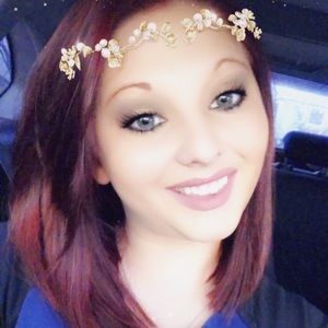 Meet your Posher, Bobbie